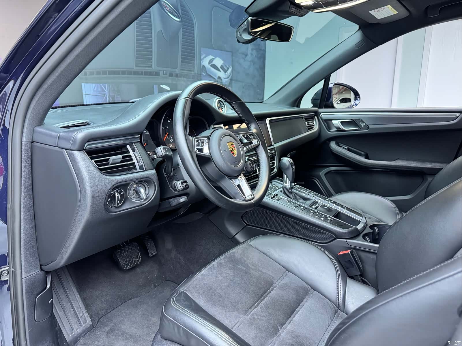 Porsche Macan, 2021 4
