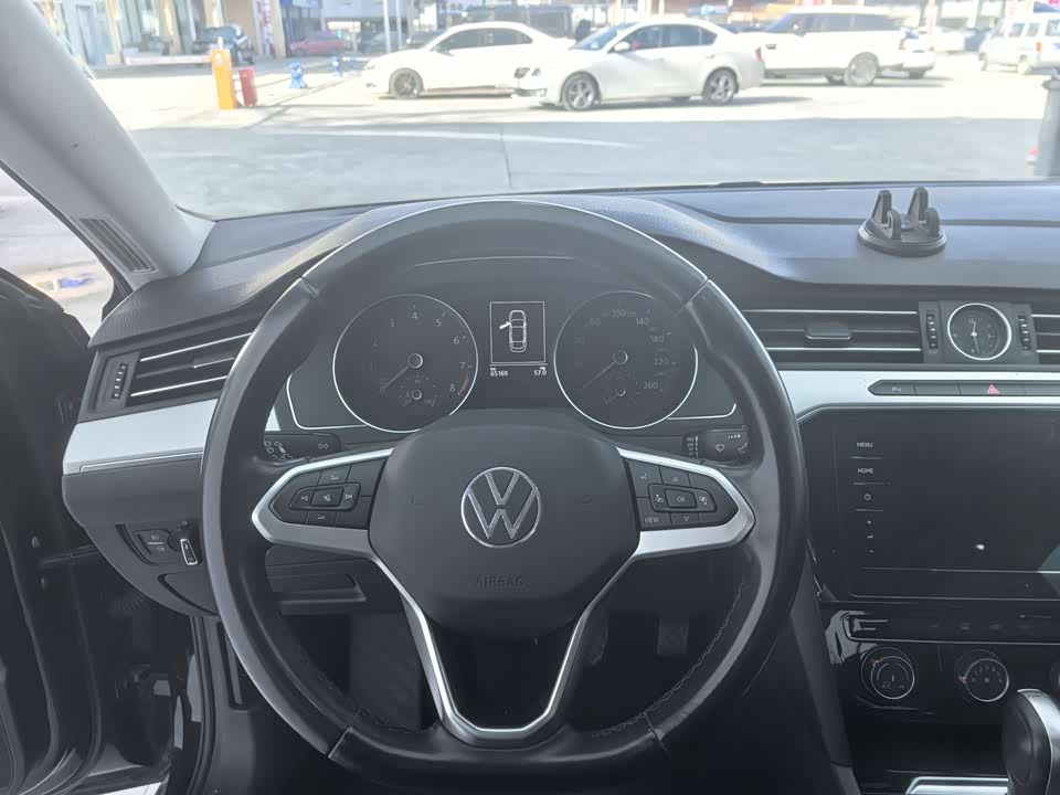 Volkswagen Magotan