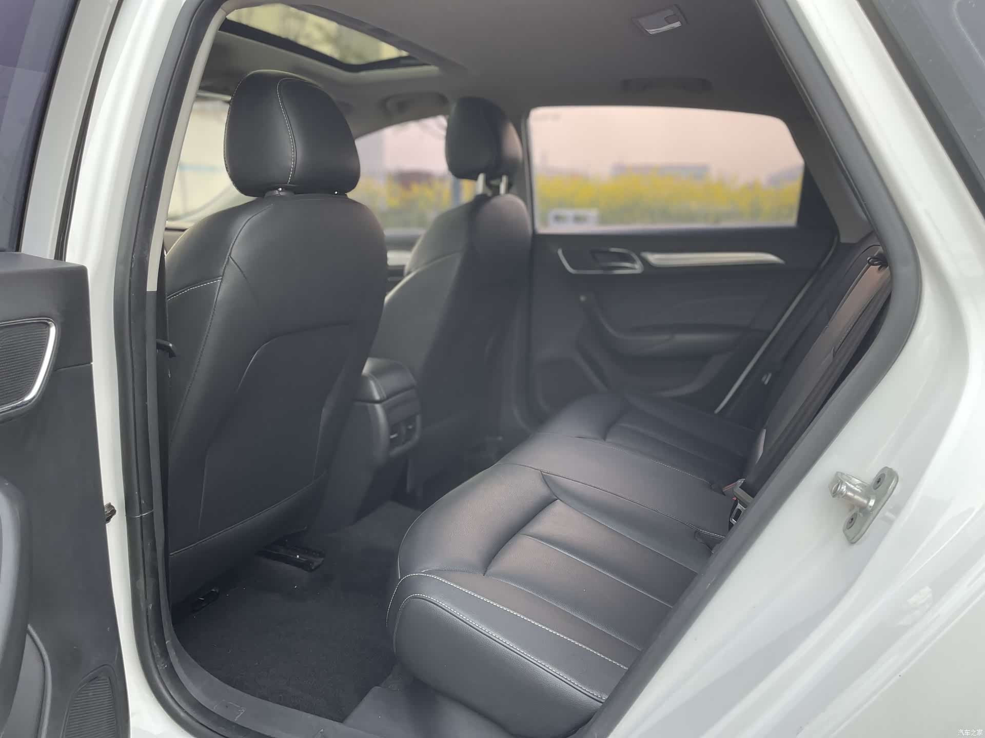 Roewe i6, 2018 9