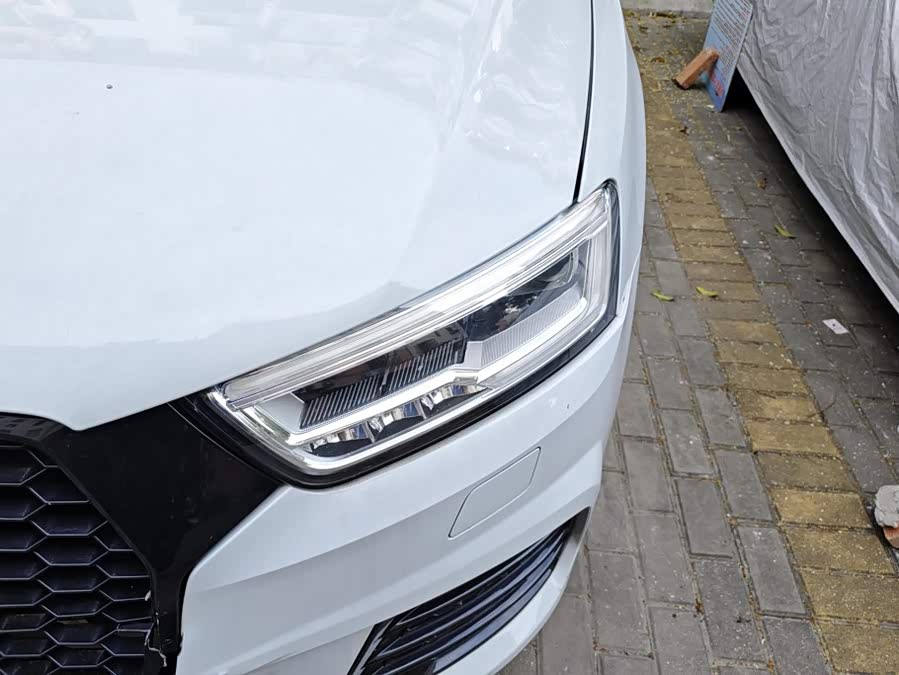 Audi Q3 2018, фото 5