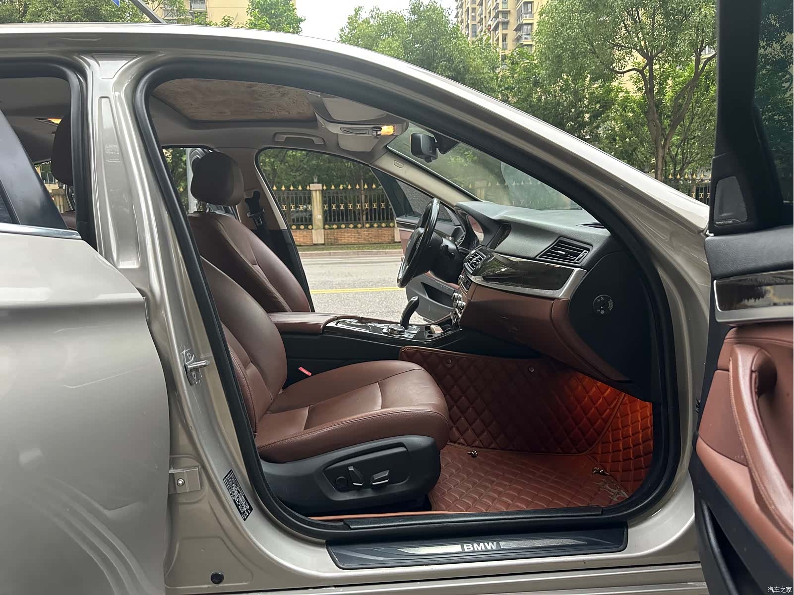 BMW 5 Series, 2016 14