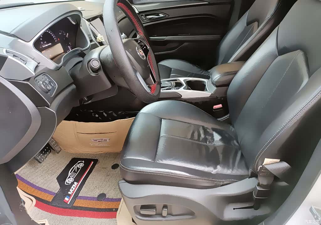 Cadillac SRX, 2013 10