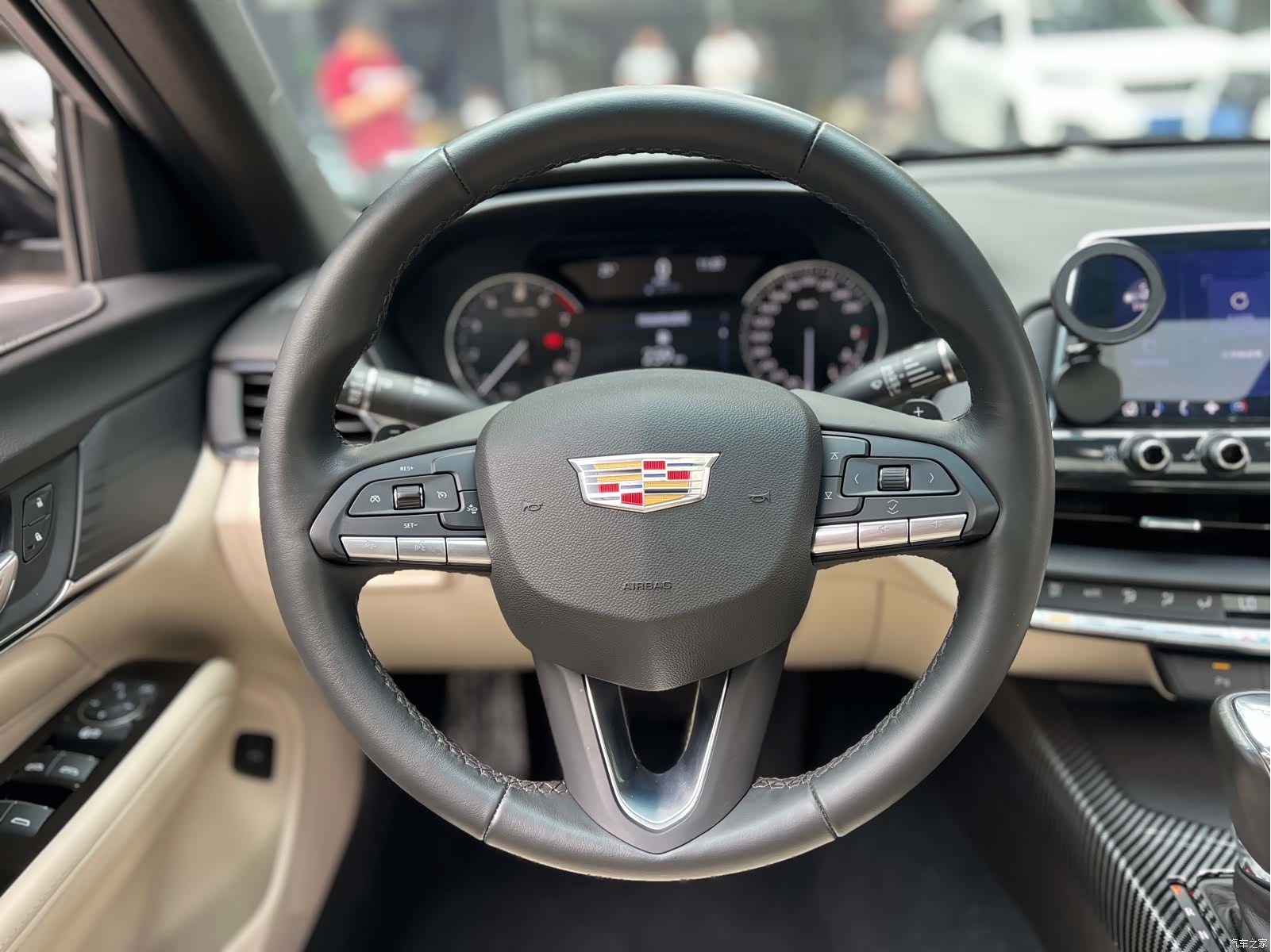 Cadillac CT4, 2023 12