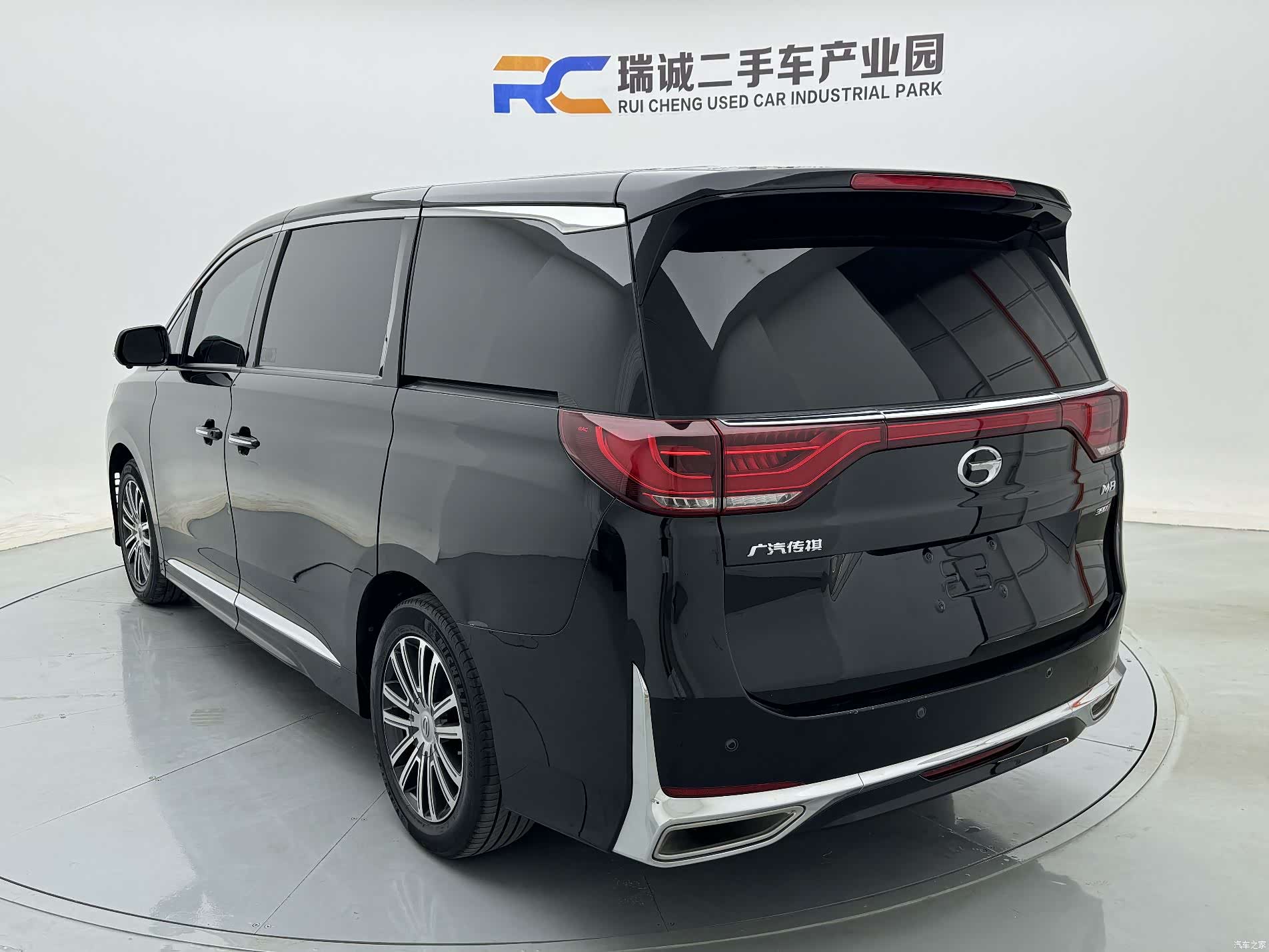 Trumpchi M8, 2022 4