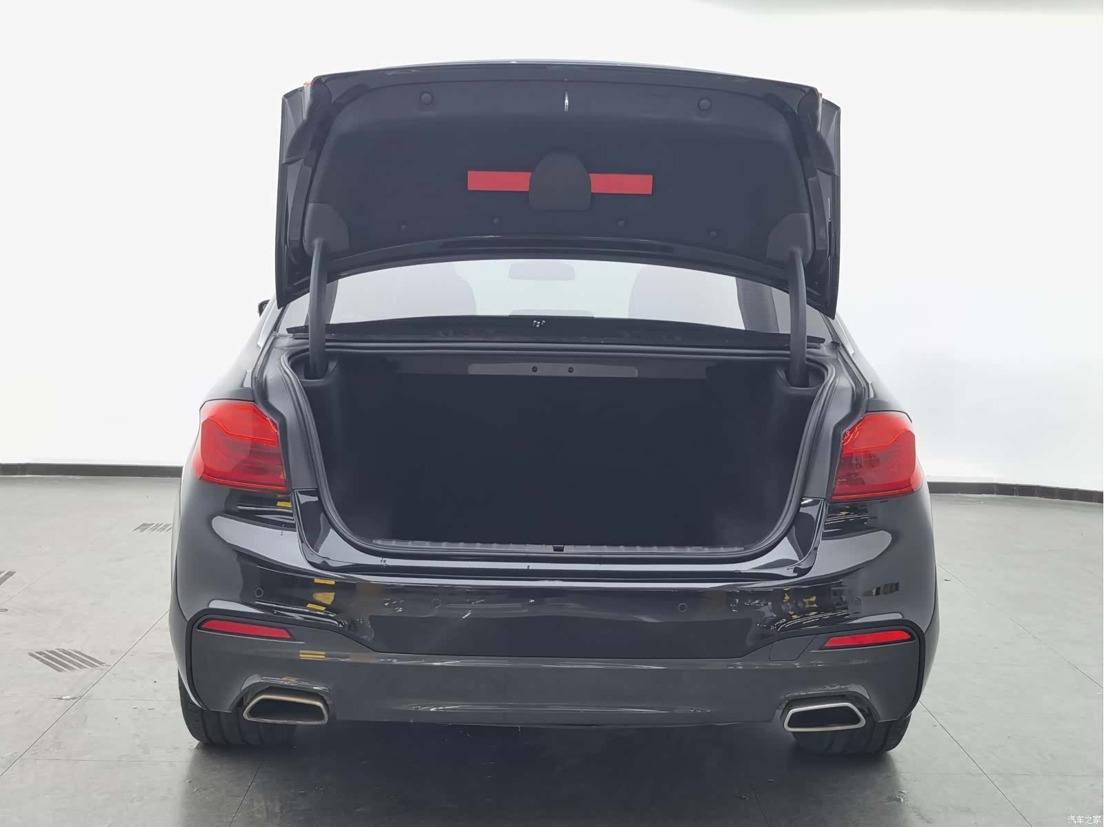 BMW 5 Series, 2017 9