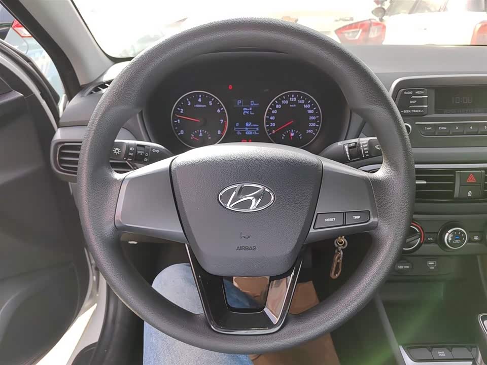 Hyundai Yuedong