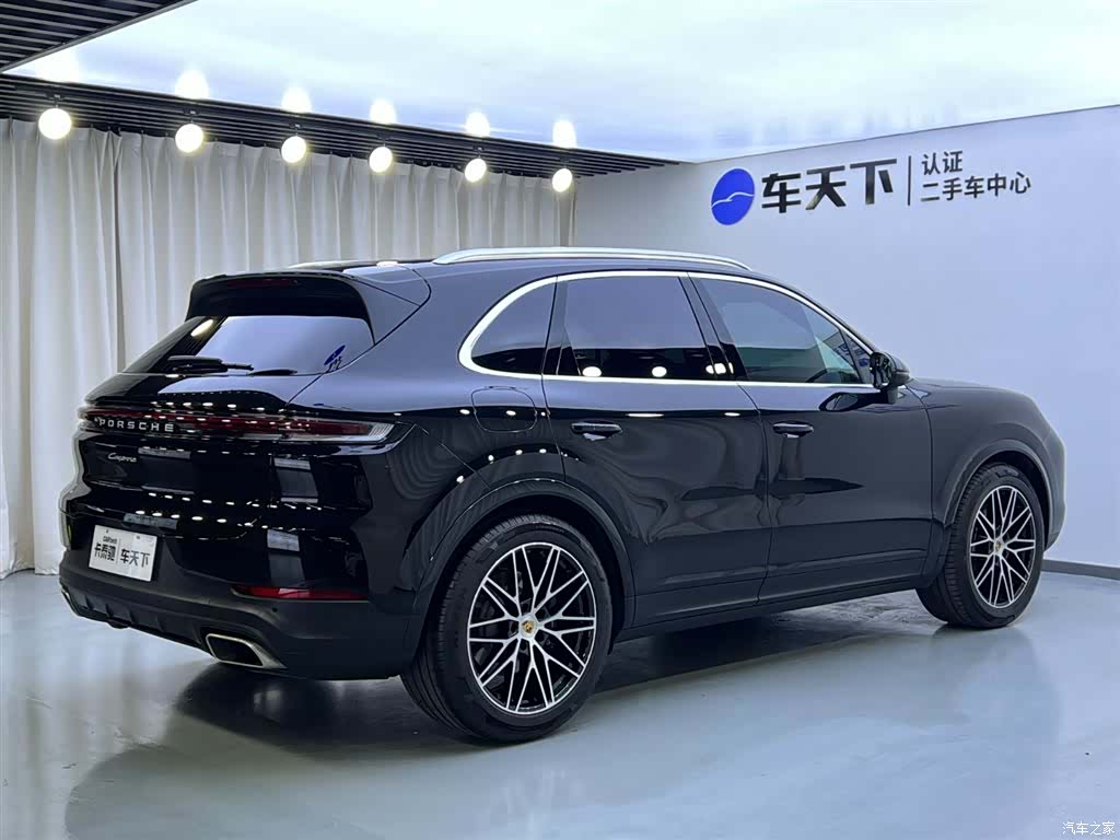 Porsche Cayenne, 2024 все фото