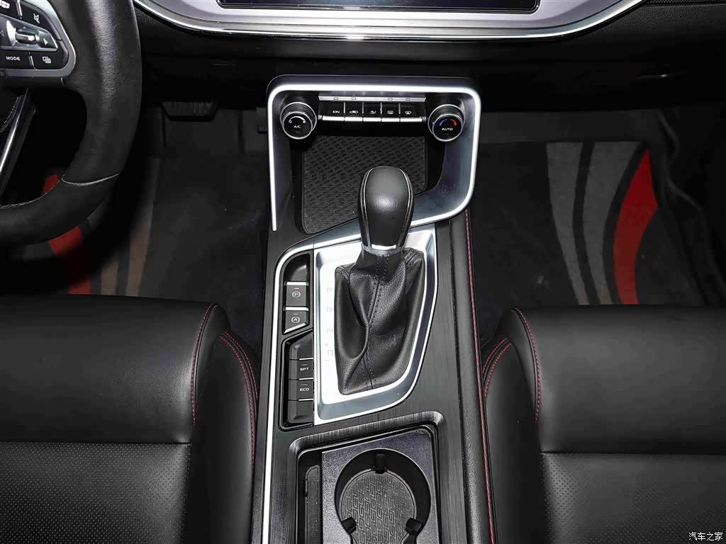 Geely Binray, 2019 13