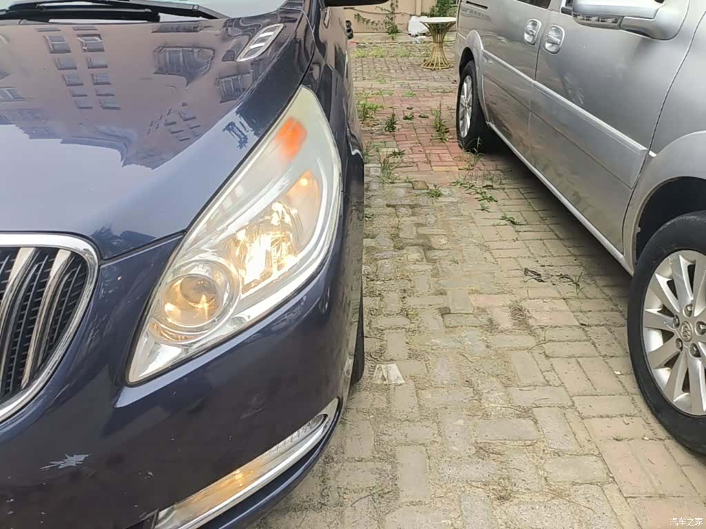 Buick GL8, 2016 24