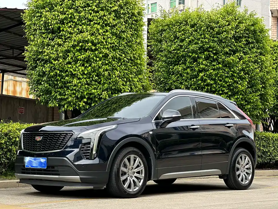 Cadillac XT4