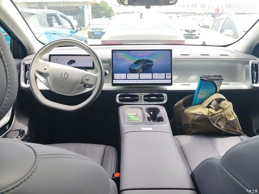 Leapmotor B01, 2025 10