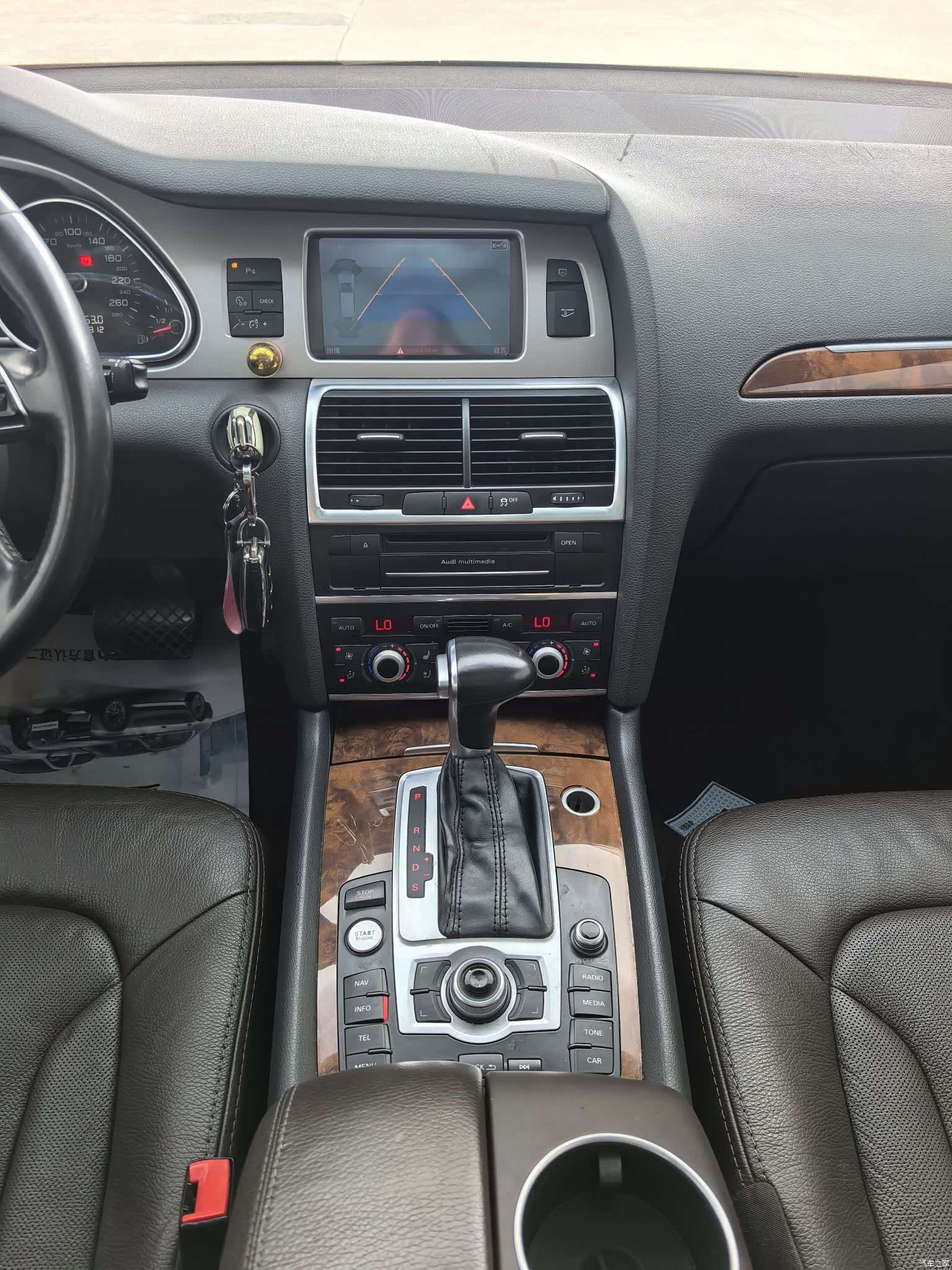 Audi Q7, 2015 13
