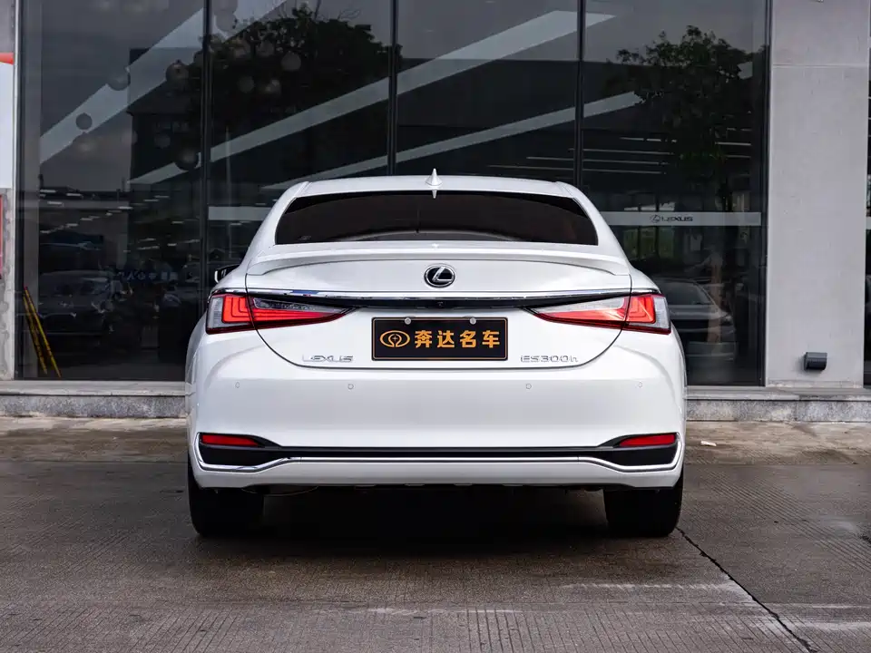 Lexus ES Lexus ES