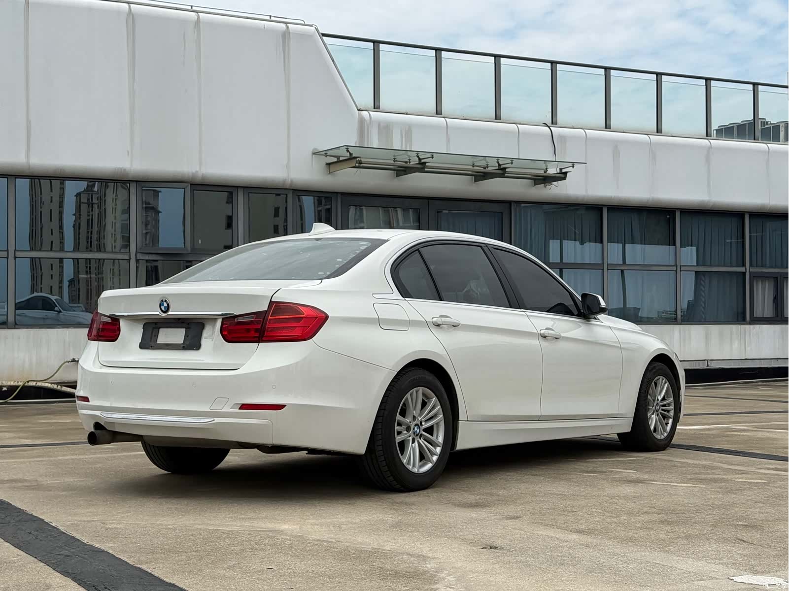 BMW 3 Series, 2014 12
