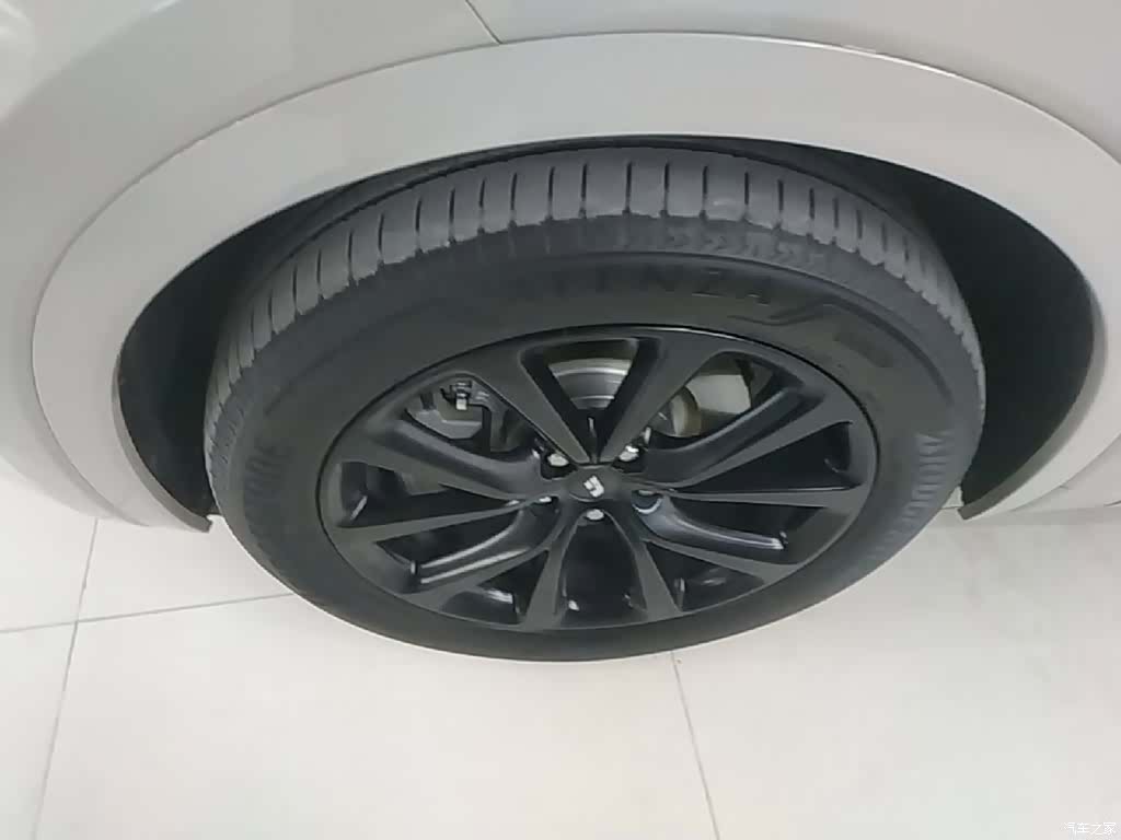 Li Auto ONE, 2021 23