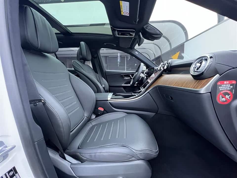 Mercedes-Benz GLC Mercedes-Benz GLC