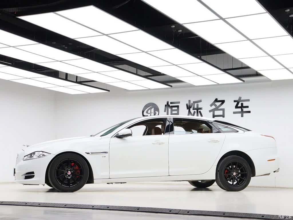 Jaguar XJ, 2014 31
