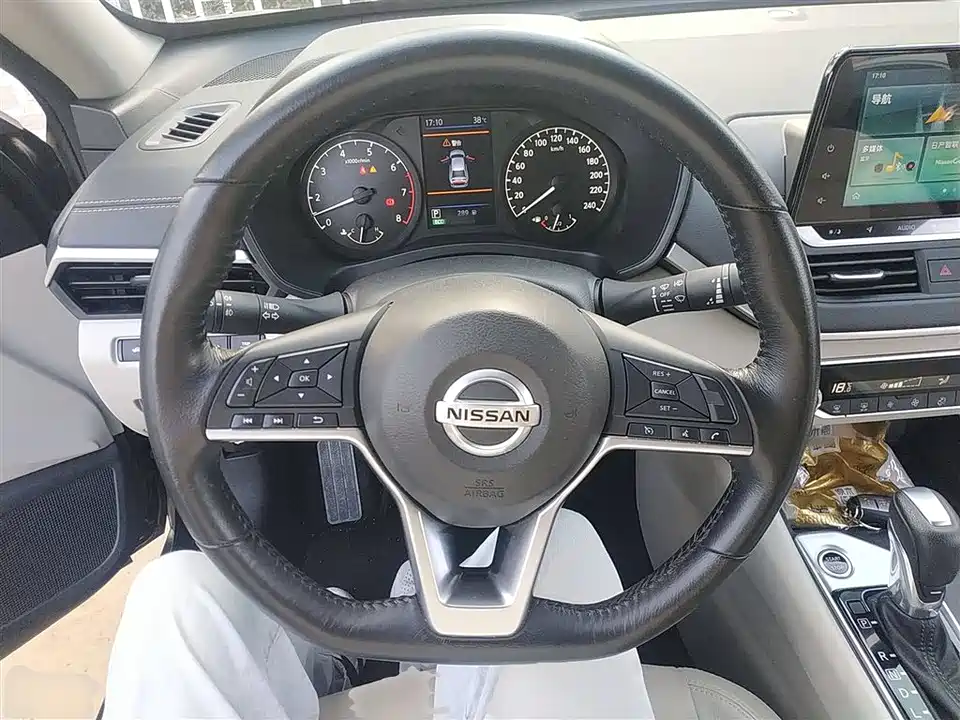 Nissan Teana Nissan Teana