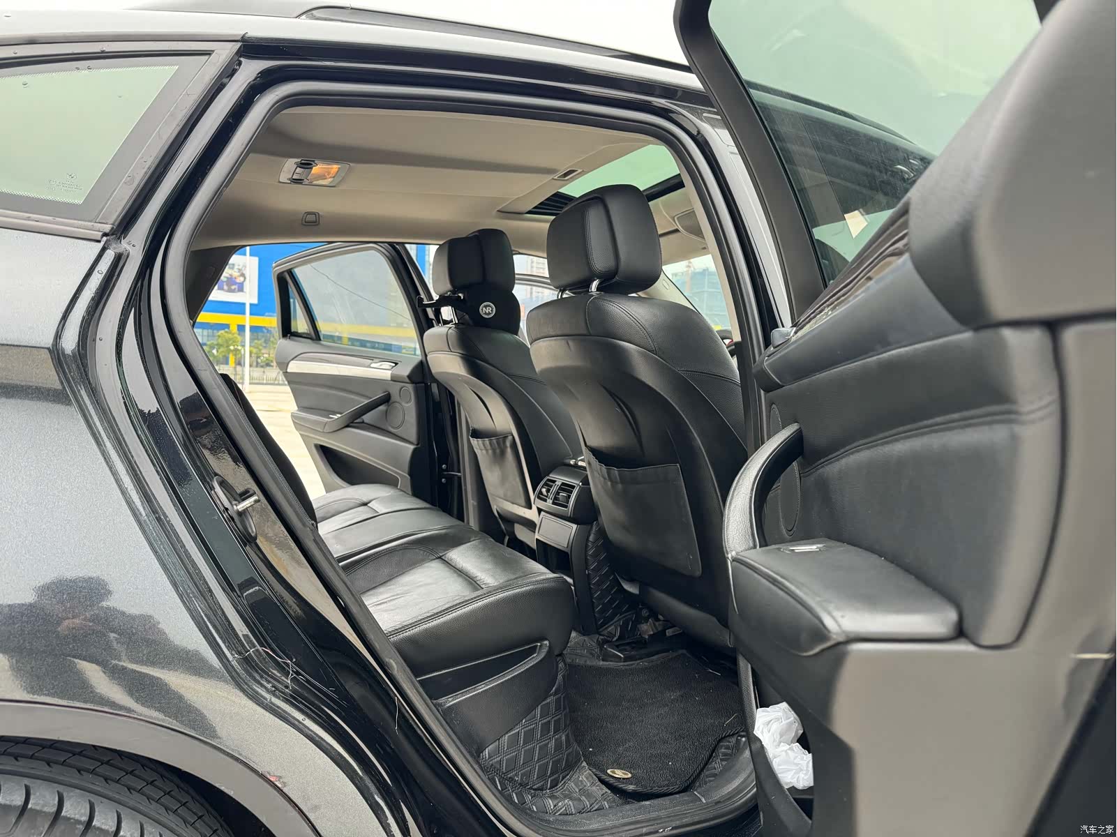 BMW X6, 2012 10