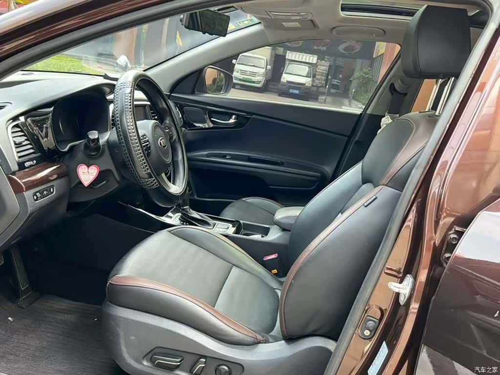 Kia GLS, 2018 все фото