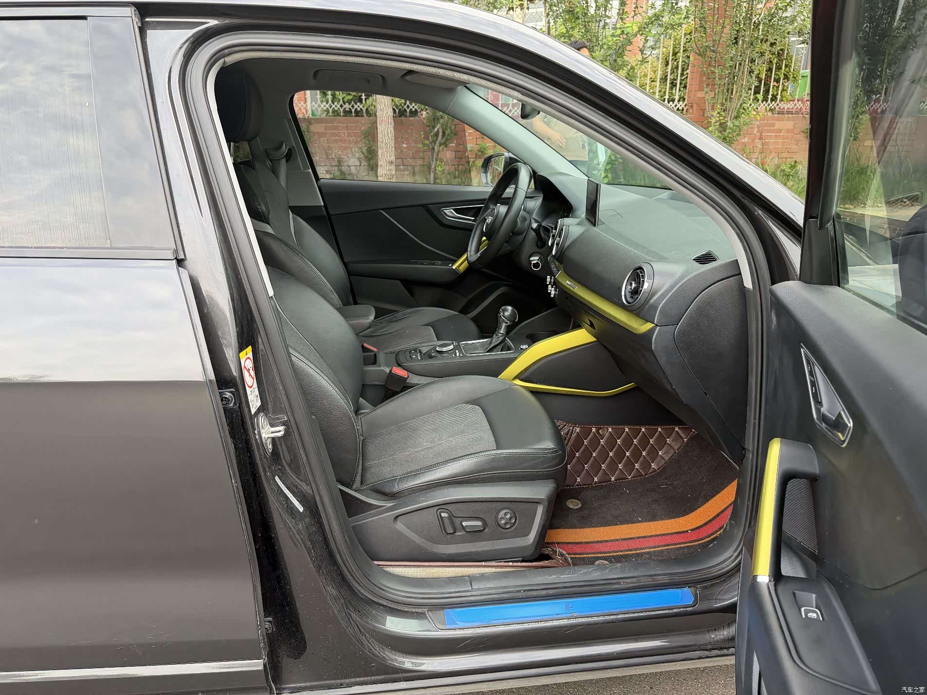 Audi Q2L, 2019 12