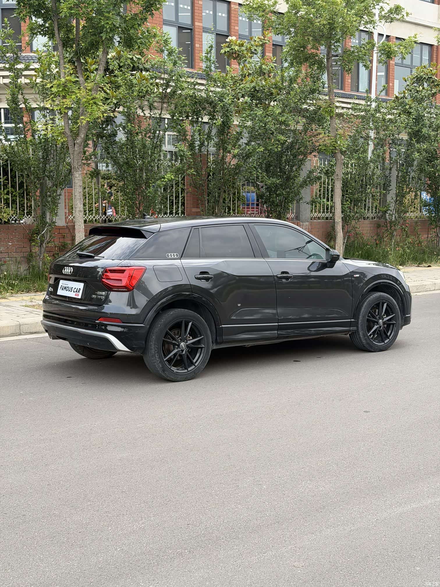 Audi Q2L, 2019 6