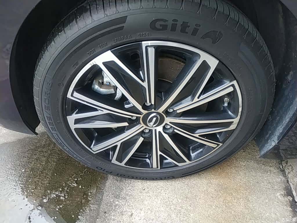 Trumpchi E8, 2024 23