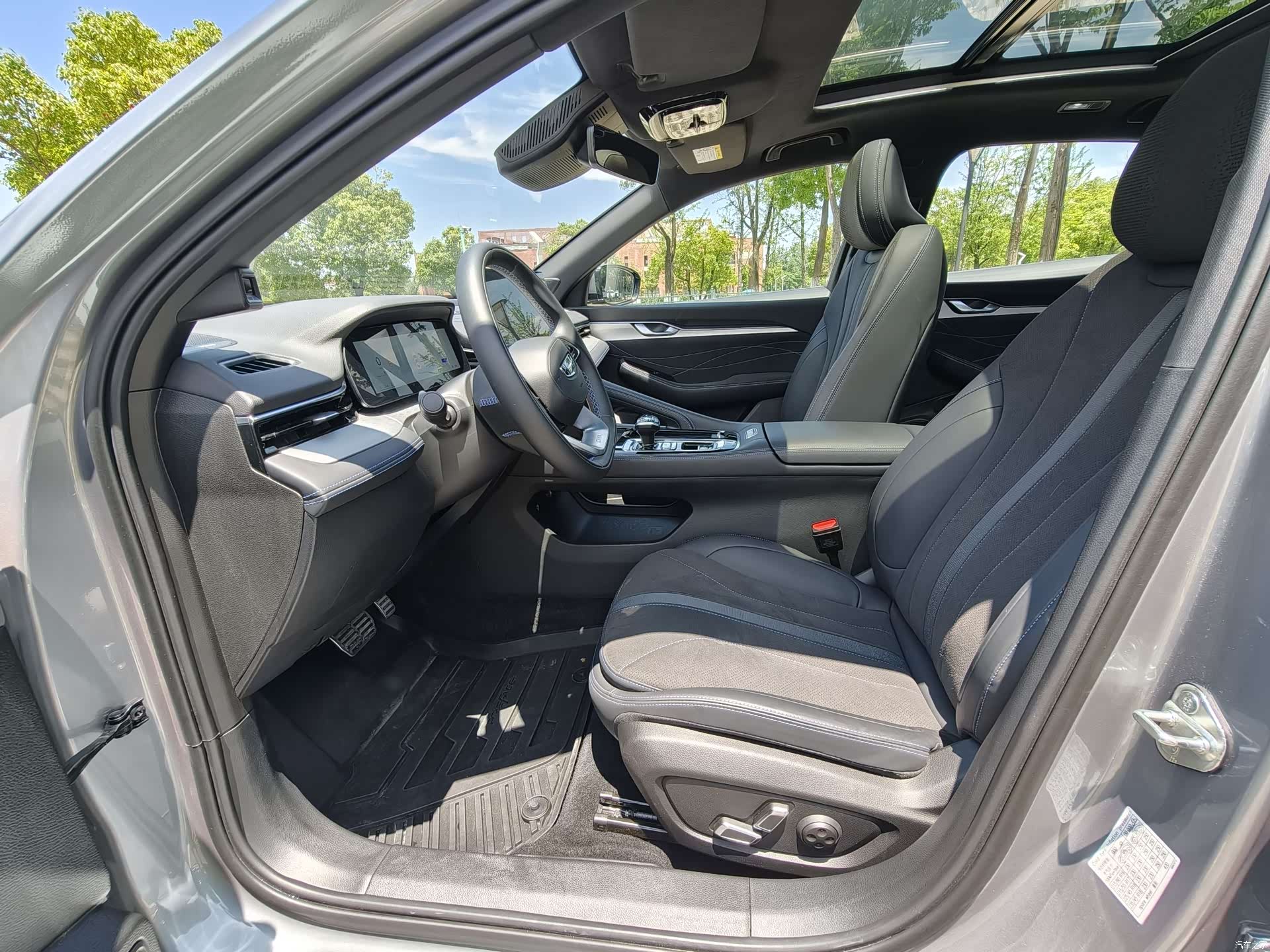 Geely Preface, 2025 8