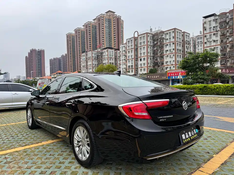 Buick Lacrosse