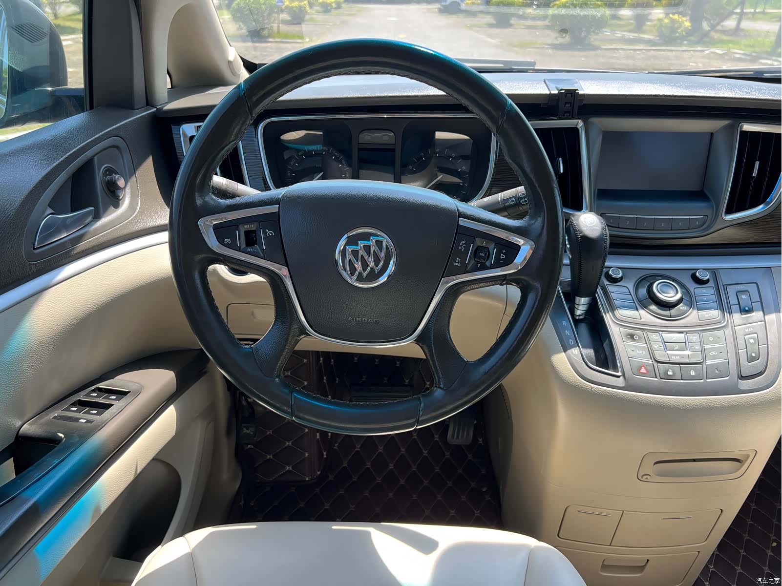 Buick GL8, 2013 14