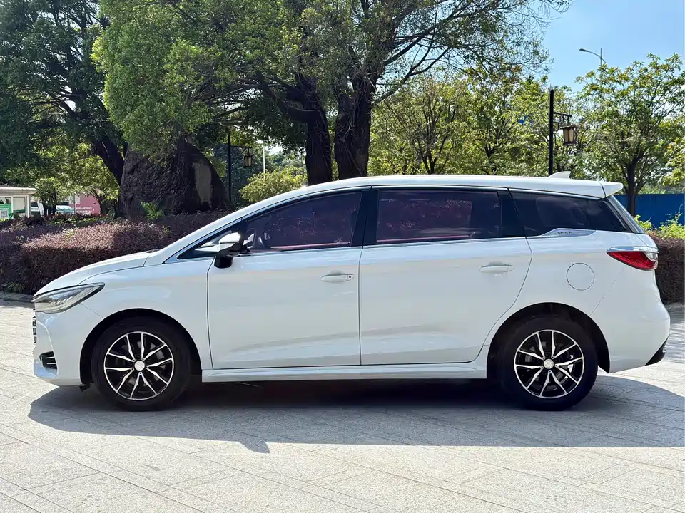 BYD Song MAX
