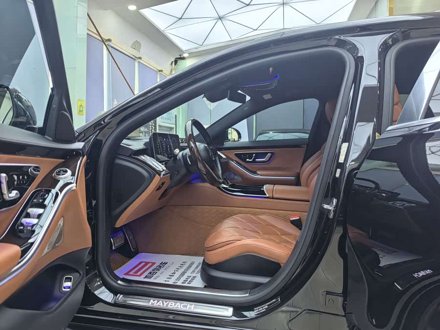 Mercedes-Benz Maybach S-Class 2021, фото 13
