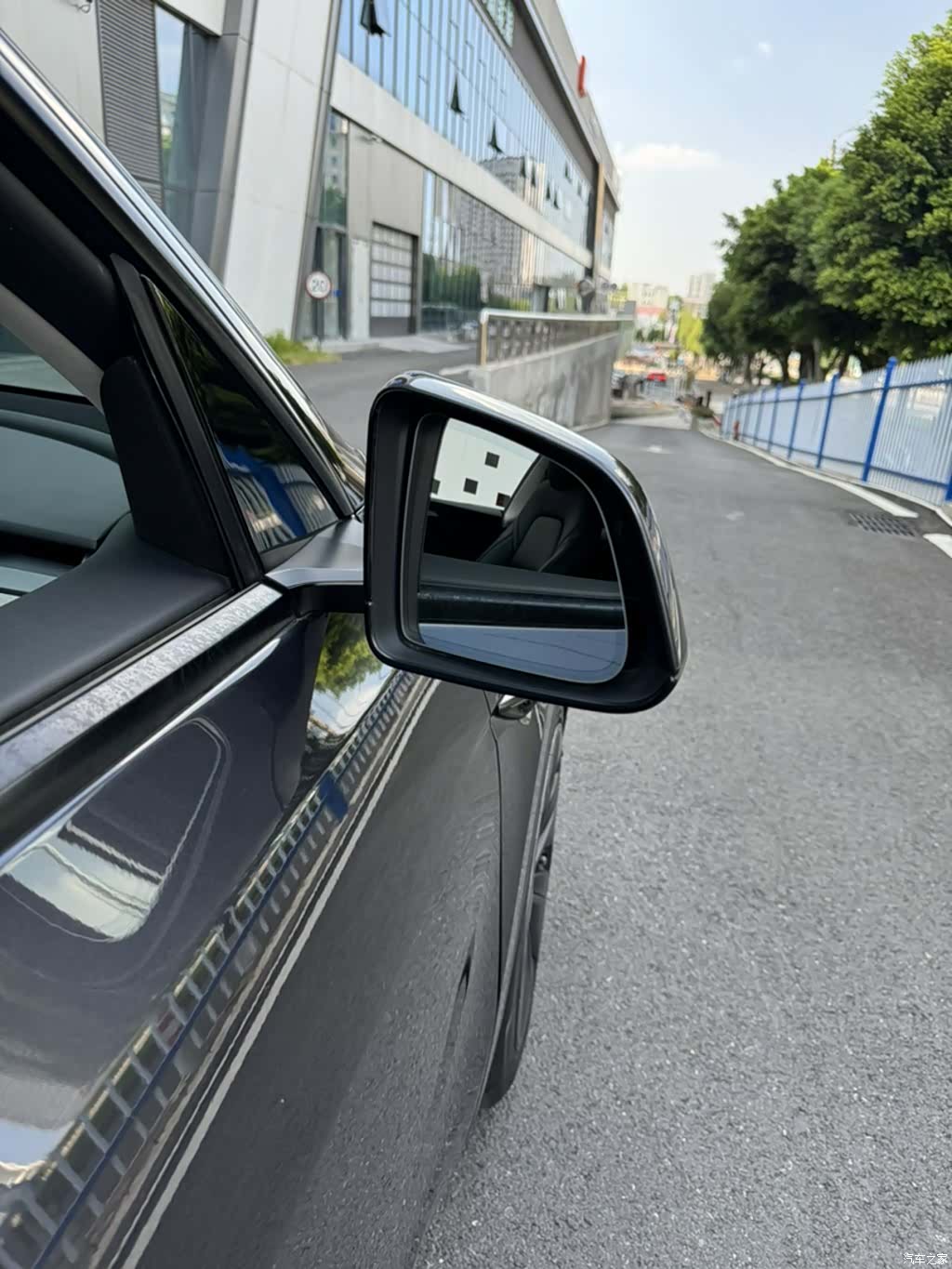 Tesla Model Y, 2024 4