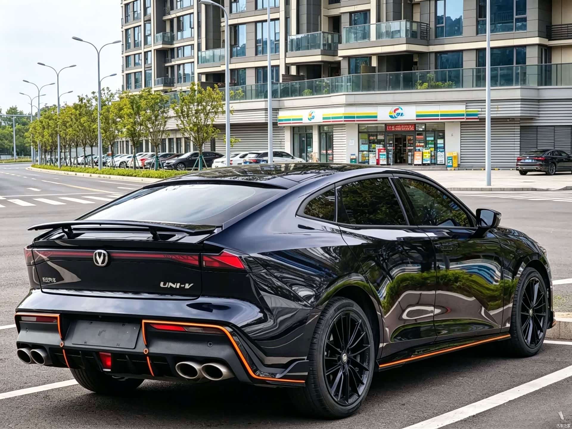 Changan UNI-V, 2022 6