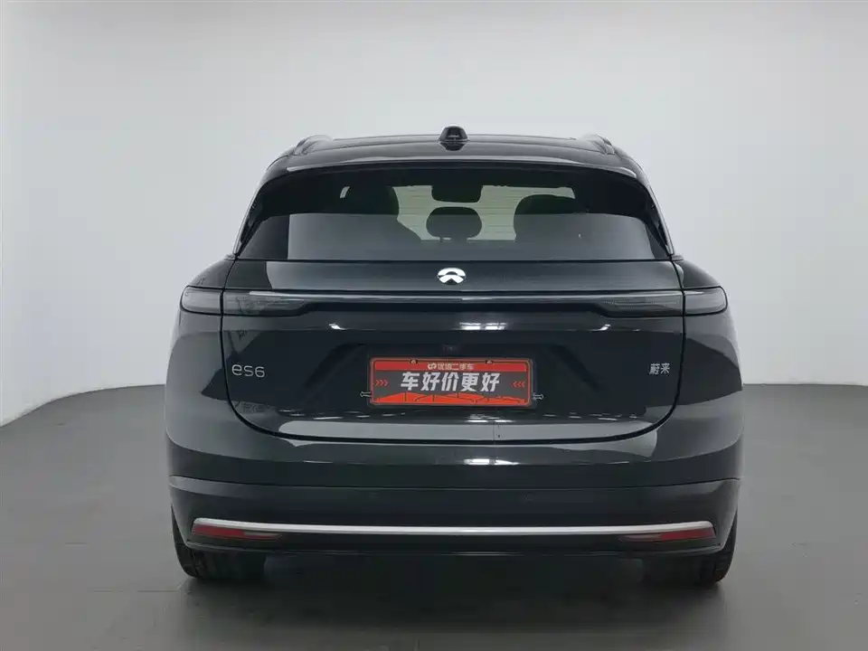 NIO ES6