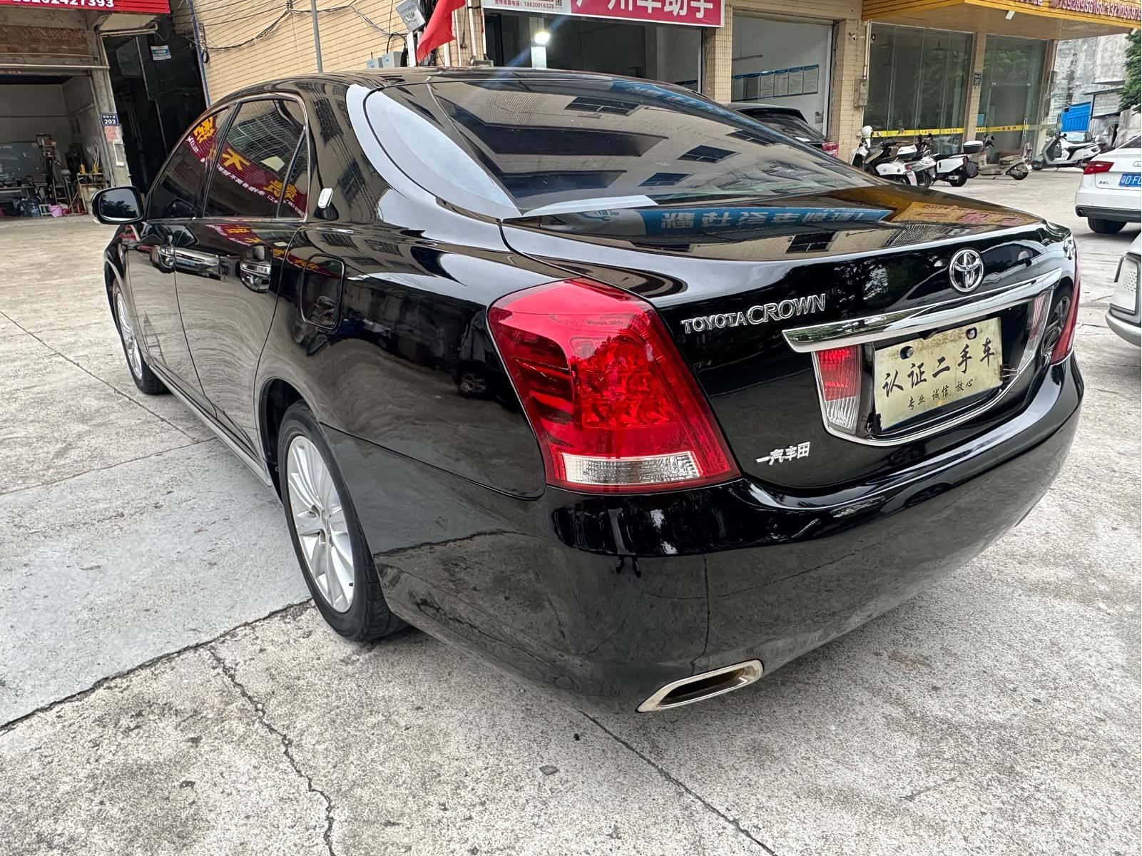 Toyota Crown, 2012 6