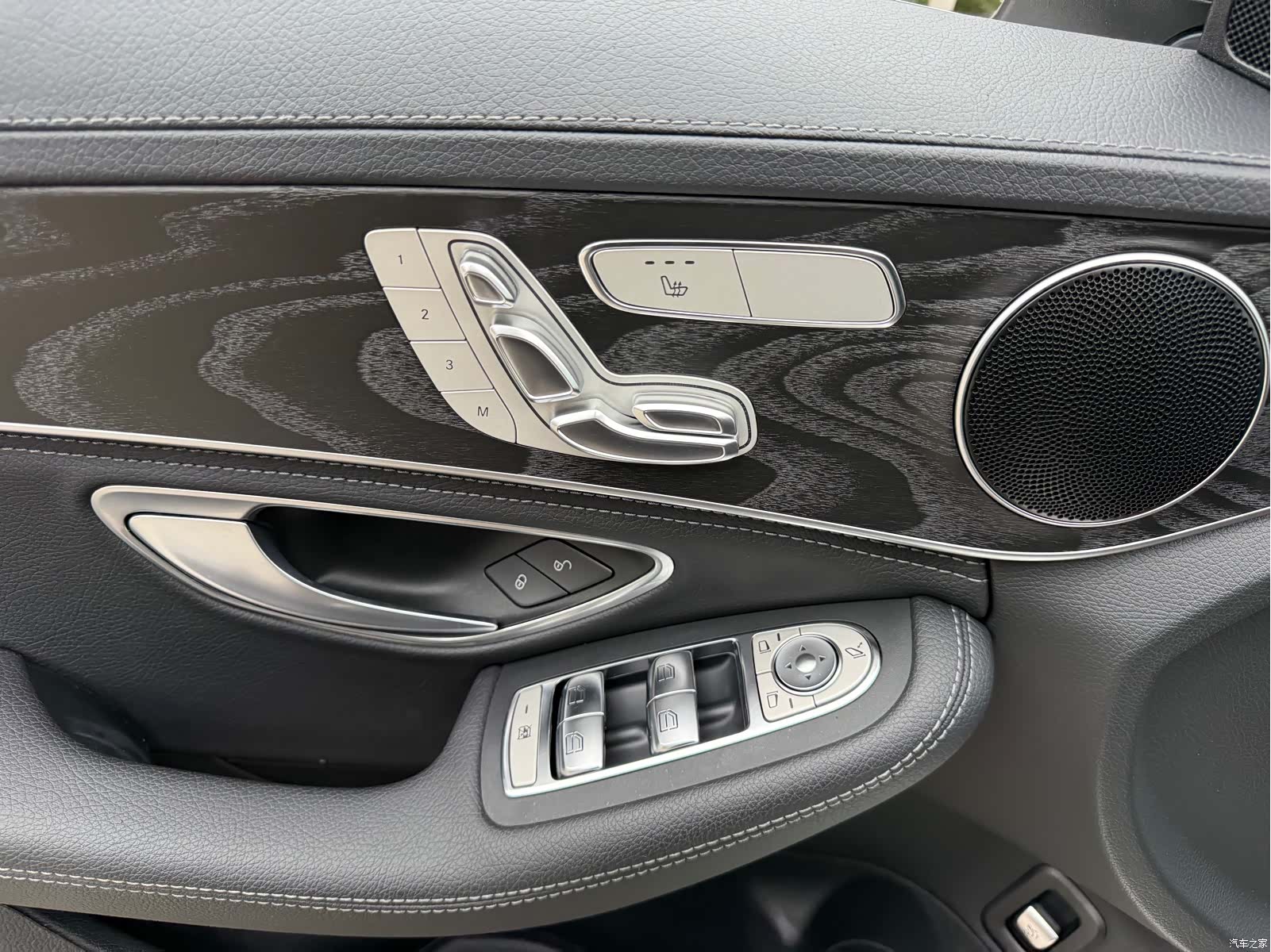 Mercedes-Benz C-Class, 2019 18
