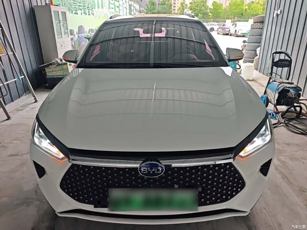 BYD E2, 2020 3