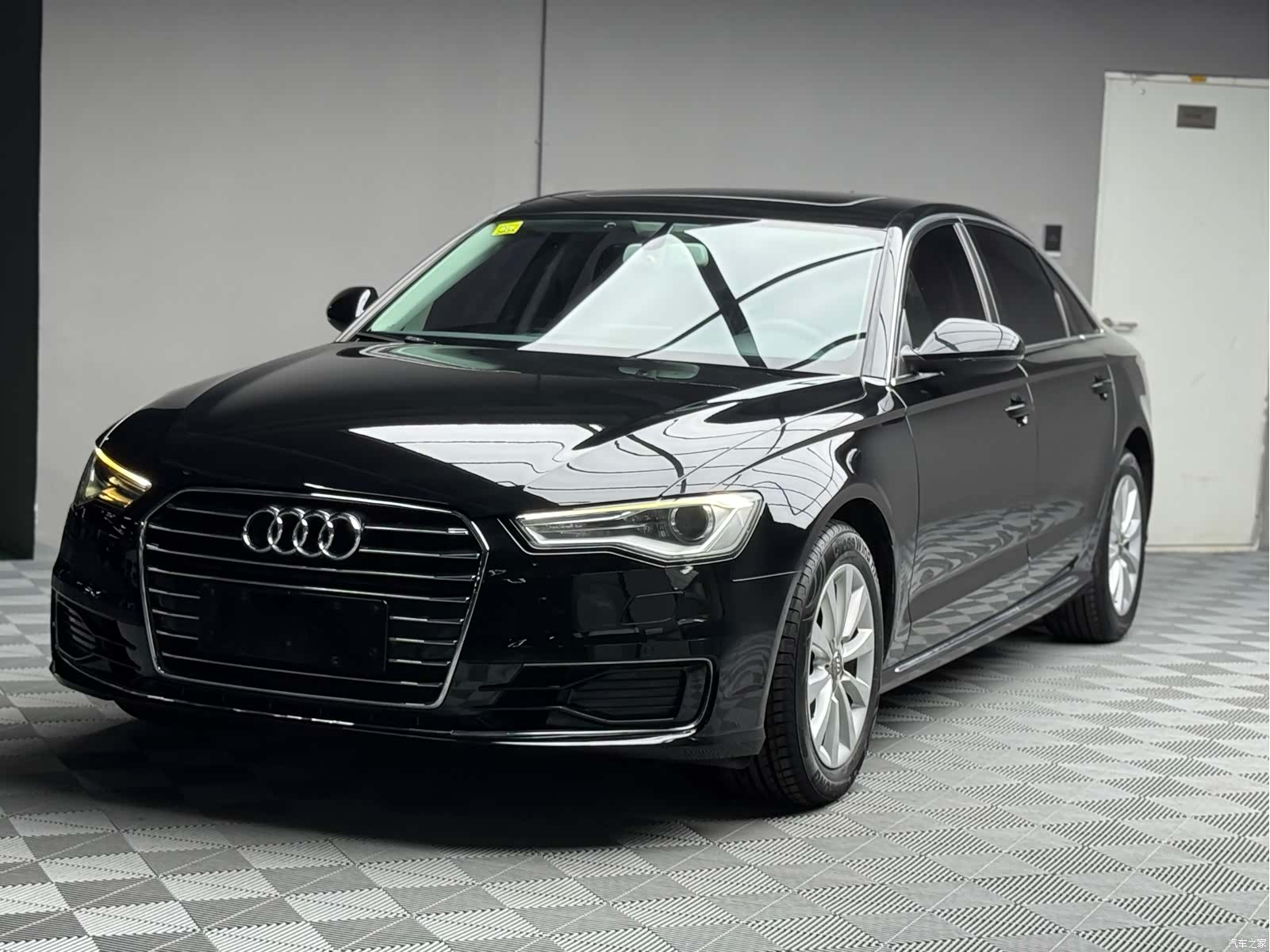Audi A6L, 2016 1
