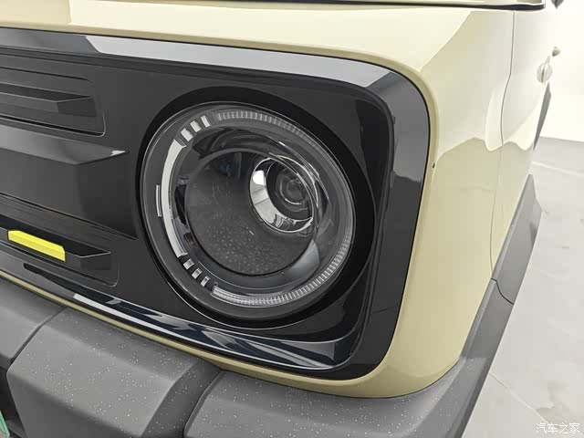 Geely Panda, 2025 14