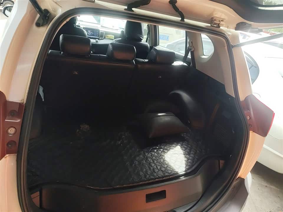 Toyota RAV4 Rongfang