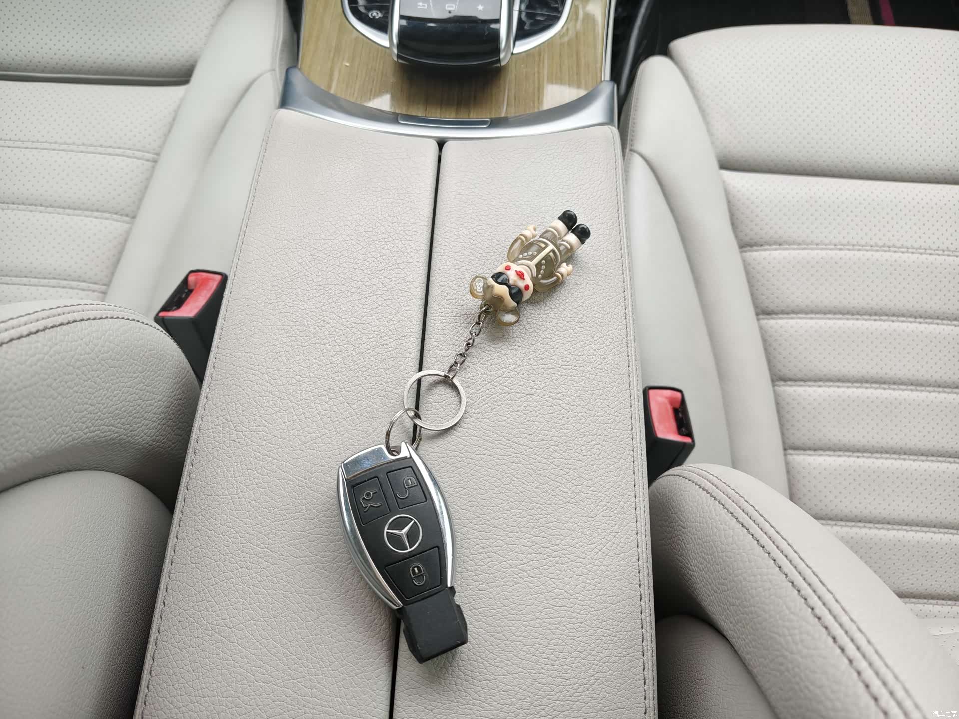 Mercedes-Benz C-Class, 2016 20