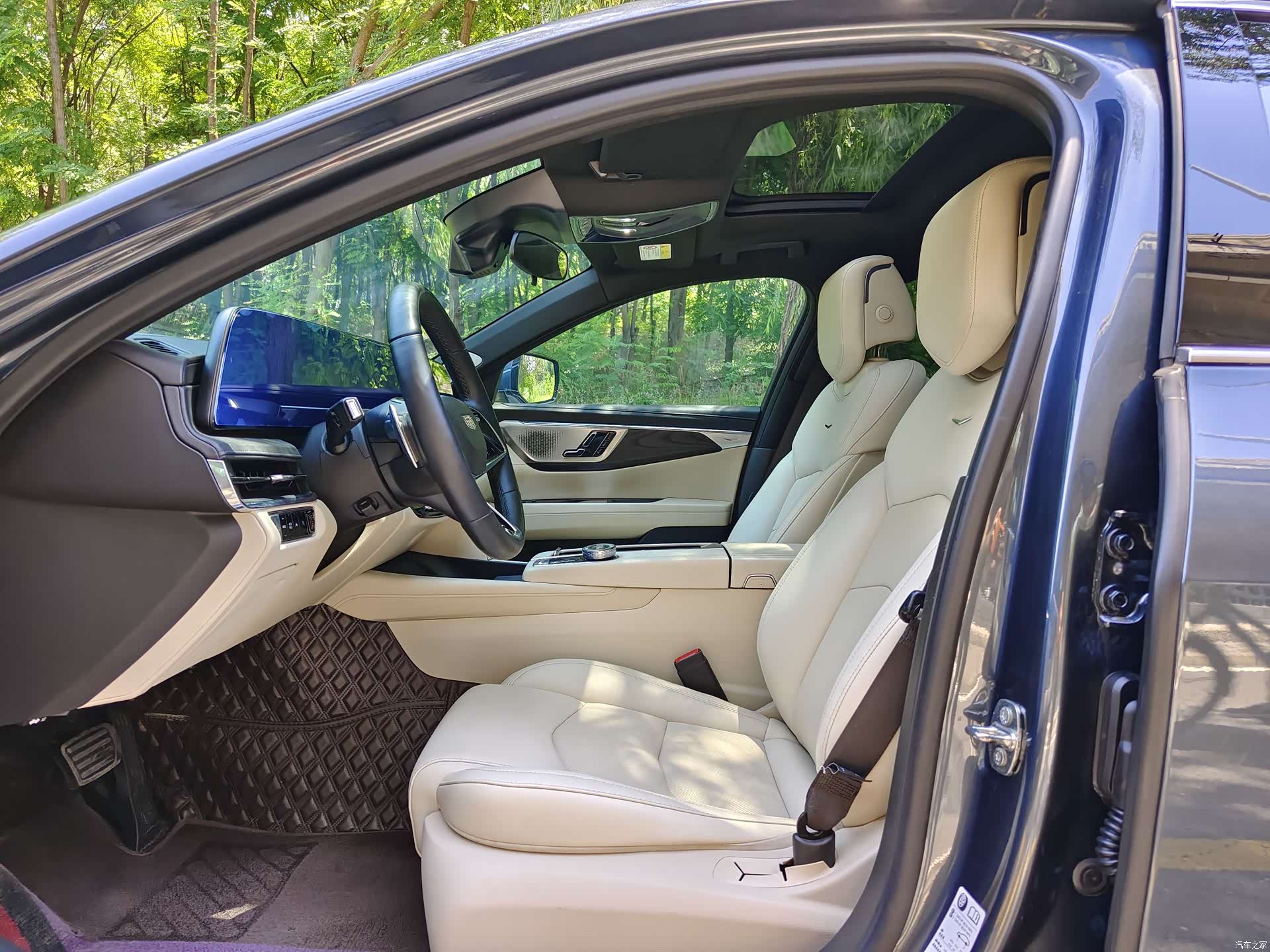 Cadillac CT6, 2023 10