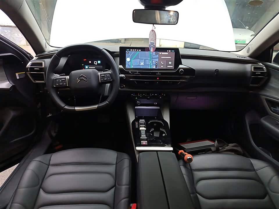 Citroen Versailles C5 X