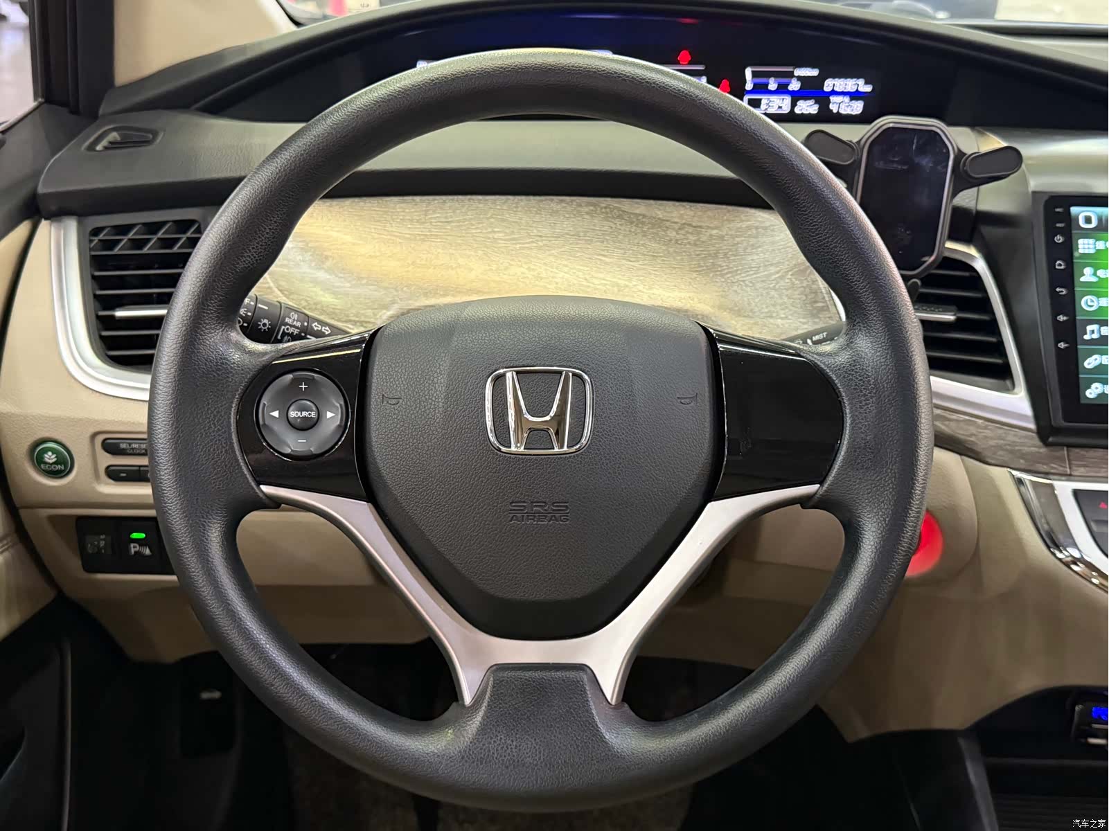 Honda Jade, 2018 21