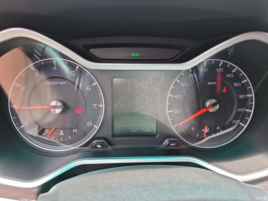 Geely X3, 2017 12