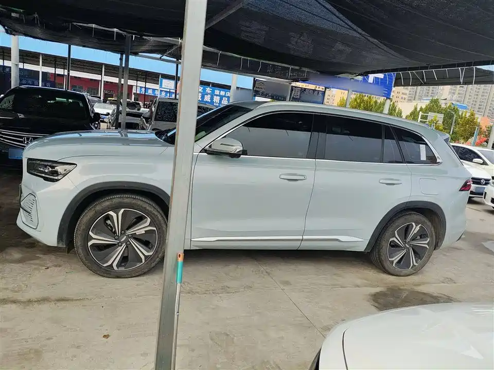 Geely Monjaro plug-in-hybrid