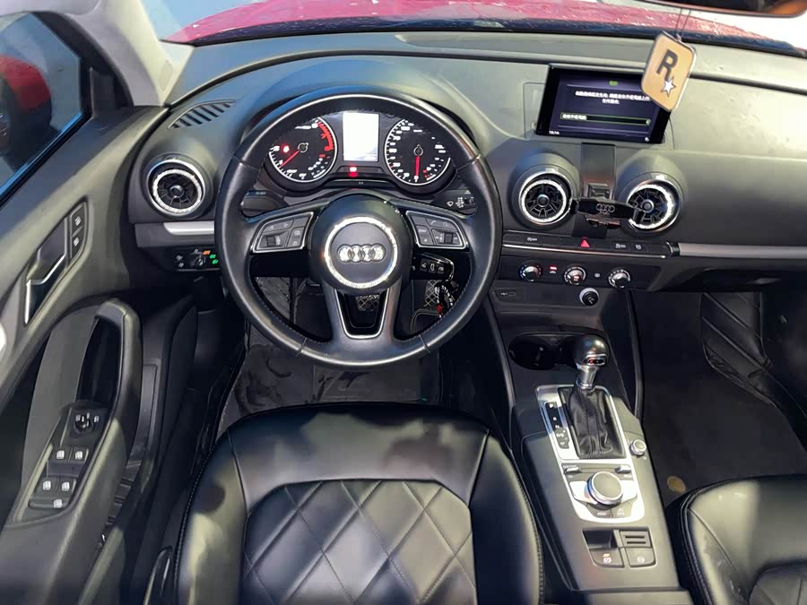 Audi A3 2018, фото 7