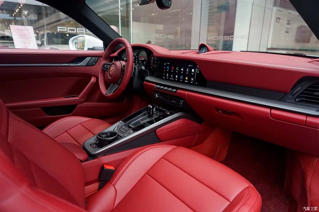 Porsche 911, 2024 12