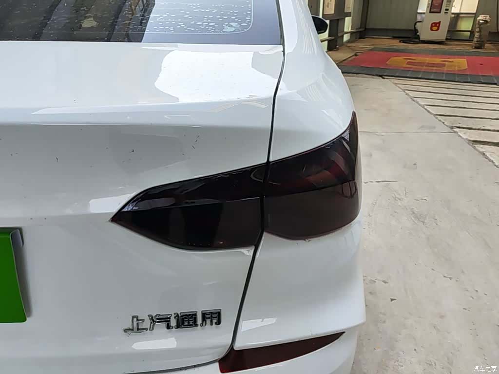 Chevrolet 320, 2020 8